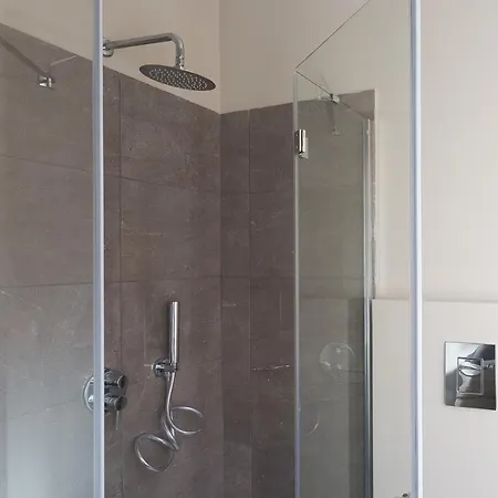 126 Gracchi 4* Roma