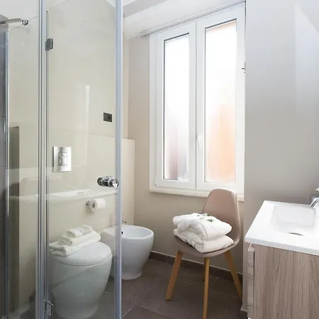 Affittacamere 126 Gracchi 4*
